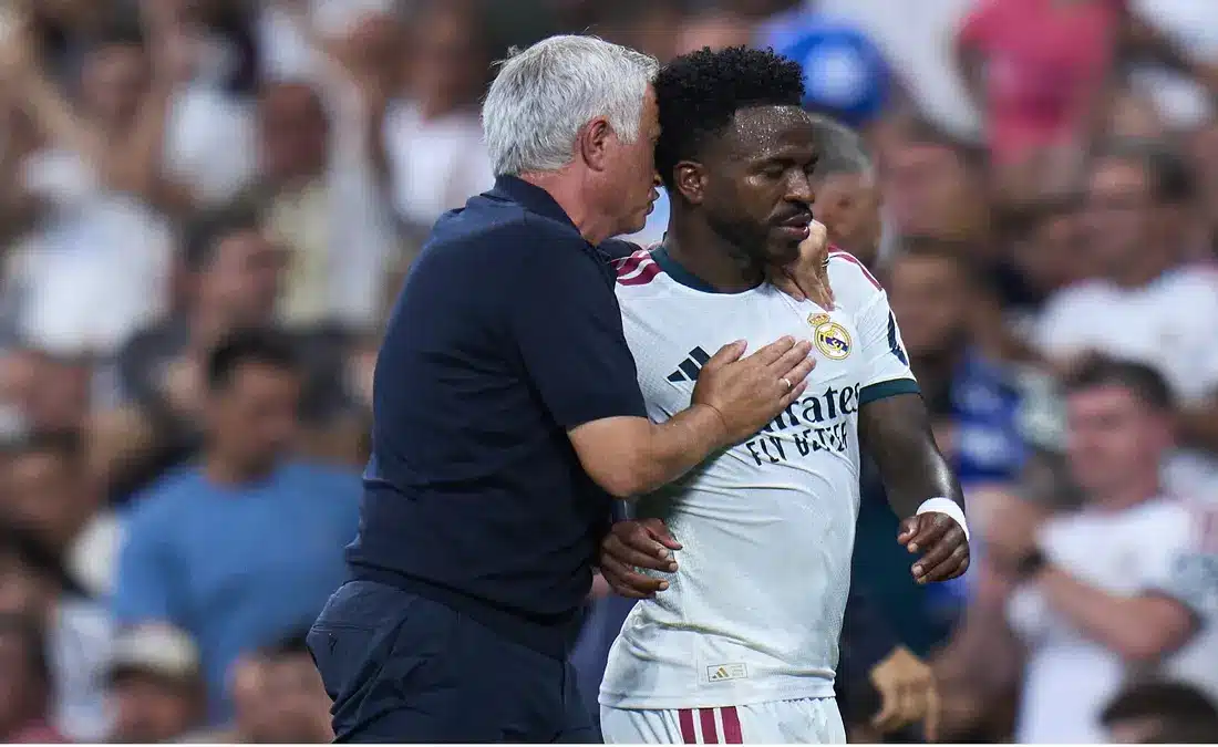 غياب فينيسيوس عن الكلاسيكو: فرصة لمورينيو لإعادة التوازن في ريال مدريد